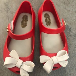 Mini Melissa size 7 toddler shoes